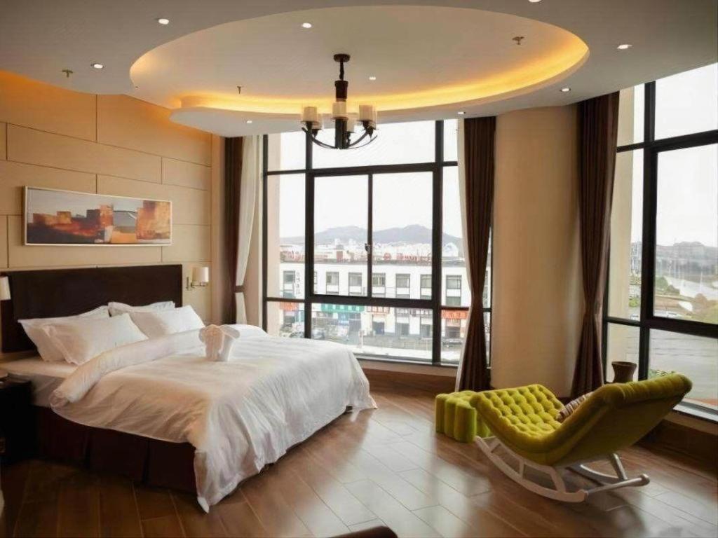 Jinjiang Metropolo Hotel - Liyang Tianmu Lake Changzhou  Zewnętrze zdjęcie