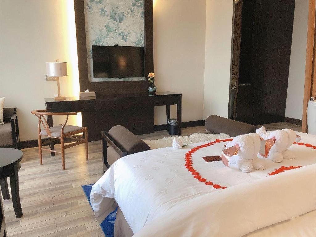 Jinjiang Metropolo Hotel - Liyang Tianmu Lake Changzhou  Zewnętrze zdjęcie