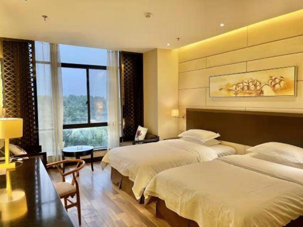 Jinjiang Metropolo Hotel - Liyang Tianmu Lake Changzhou  Zewnętrze zdjęcie