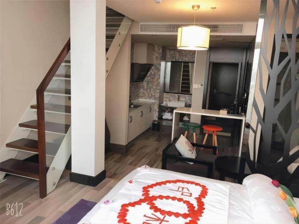 Jinjiang Metropolo Hotel - Liyang Tianmu Lake Changzhou  Zewnętrze zdjęcie