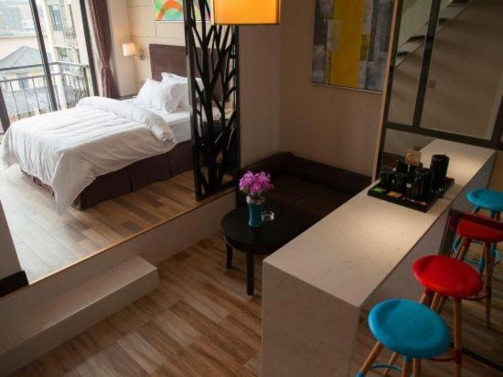 Jinjiang Metropolo Hotel - Liyang Tianmu Lake Changzhou  Zewnętrze zdjęcie