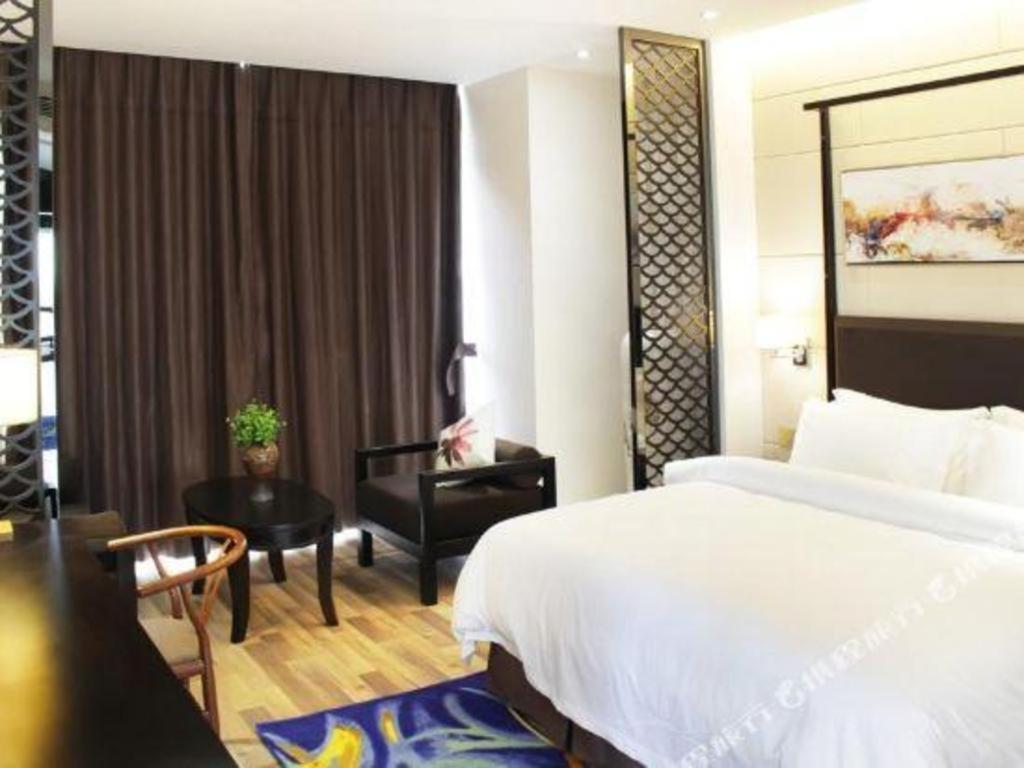 Jinjiang Metropolo Hotel - Liyang Tianmu Lake Changzhou  Zewnętrze zdjęcie